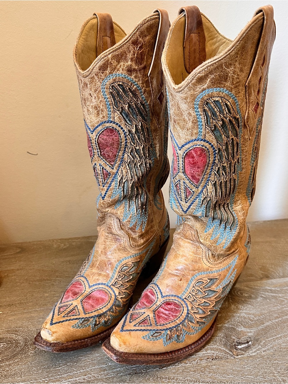 Women's Corral Tan Leather Winged Heart Cowboy Boots with Pink & Blue Embroidery